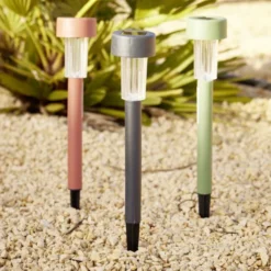 Borne solaire à planter (4 modèles)