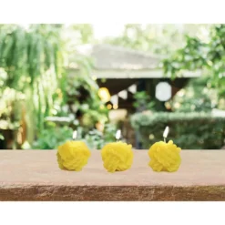 Bougie citronnelle forme pelote de laine jaune Ø5,5cm 3H x3