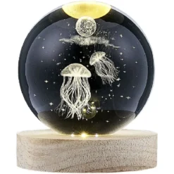 Boule de cristal gravée socle LED thème méduse Ø9xH10cm