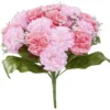 Bouquet d'oeillets et gypsophiles rose