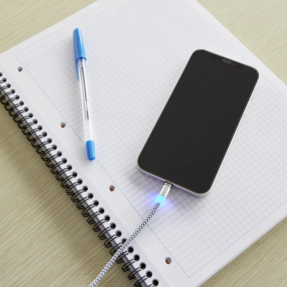 Câble USB magnétique 3en1 USB-C microUSB lightning 1m