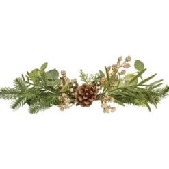 Centre de table Noël pomme de pin feuillage vert