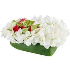 Coussin en forme de coeur hortensias blancs et roses rouges 35x40cm