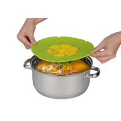 Couvercle multifonction silicone vert et jaune Ø26cm