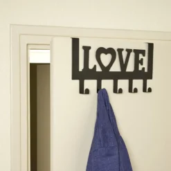Crochet de porte LOVE en métal blanc ou noir 36,5x16,5cm - 2 modèles