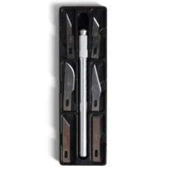 Cutter de précision 7 lames incluses métal gris