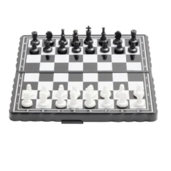 Mini jeu de société de voyage magnétique (3 modèles)