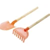 Pelle de plage en plastique rouge corail et manche bois L42cm