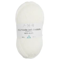 Pelote de fil à tricoter acrylique anti bouloche blanc cassé
