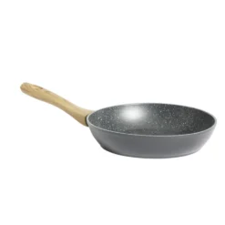 Poêle tous feux dont induction aluminium noir et poignée bois Ø24cm