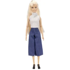 Poupée mannequin avec ses accessoires - 2 modèles