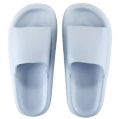 Sandales nuage plastique bleu T42/43
