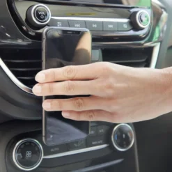 Support magnétique de voiture pour téléphone