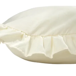Taie d'oreiller carrée satinée unie à volants 63x63cm (3 modèles)