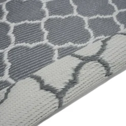 Tapis de jardin India motif chevron gris et blanc
