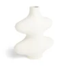 Vase forme organique céramique blanc L15x7xH18cm