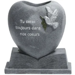 Vase funéraire en forme de coeur
