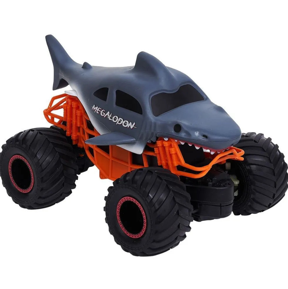 Voiture radiocommandée requin